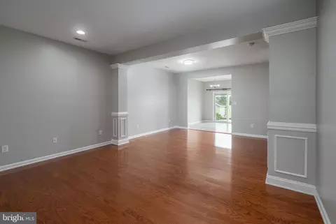 Living - 14 Springfield Cir, Middletown, DE 19709 photo 1 of 1