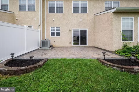 Exterior - 14 Springfield Cir, Middletown, DE 19709 photo 1 of 2