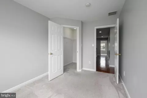 Entry Way - 14 Springfield Cir, Middletown, DE 19709 photo 9 of 9