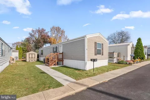 5 Ellis Rd, Wilmington, DE 19810