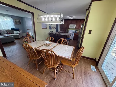 Dining - 7 Reyburn Ct, Bear, DE 19701 photo 1 of 1