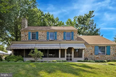 1208 Bruce Rd, Wilmington, DE 19803
