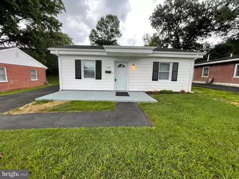 415 Carver Dr, Wilmington, DE 19801