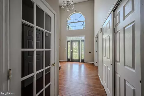 Entry Way - 207 Pebblecreek Pl, Bear, DE 19701 photo 4 of 10