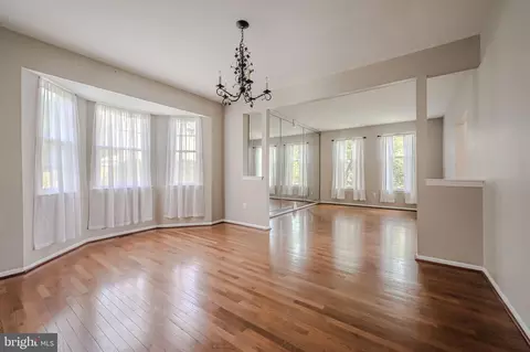 Living - 207 Pebblecreek Pl, Bear, DE 19701 photo 5 of 10