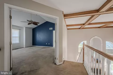 Entry Way - 207 Pebblecreek Pl, Bear, DE 19701 photo 9 of 10