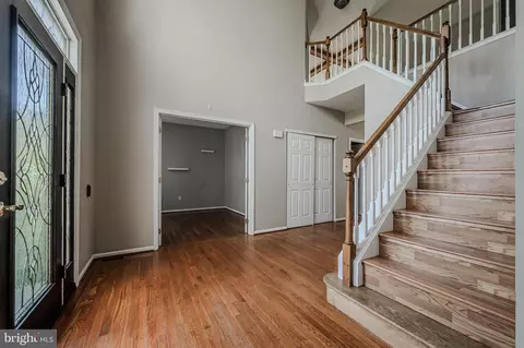 Entry Way - 207 Pebblecreek Pl, Bear, DE 19701 photo 2 of 10