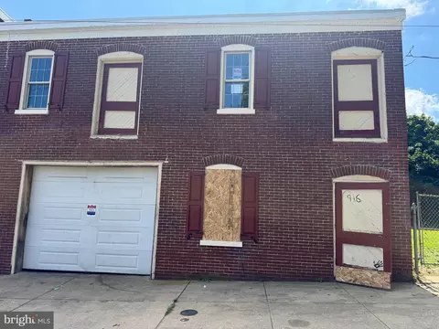 916 Marshall St, Wilmington, DE 19805