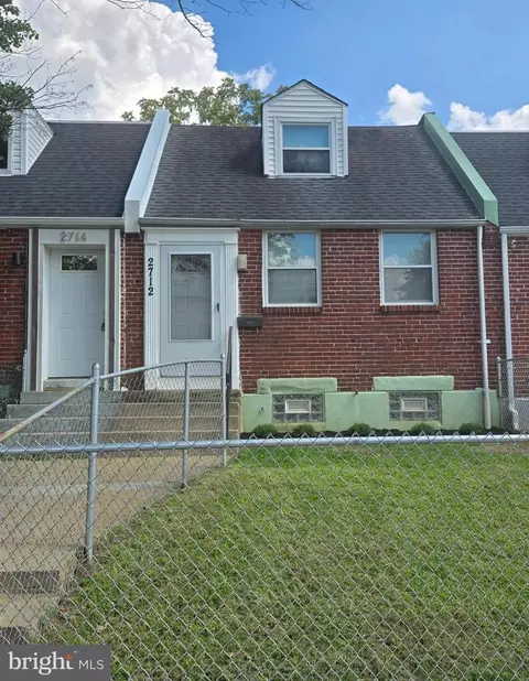2712 Thatcher St, Wilmington, DE 19802