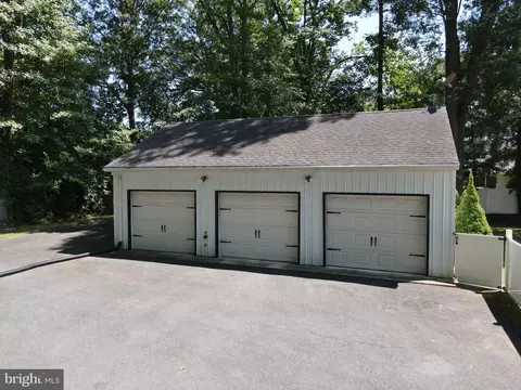 Exterior - 99 12 Bartley Dr, Newark, DE 19702 photo 4 of 5