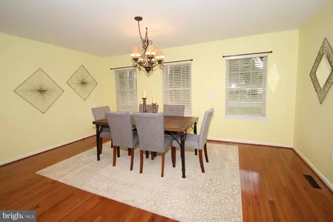 Dining - 99 12 Bartley Dr, Newark, DE 19702 photo 1 of 1