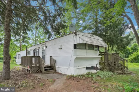 17 Daltons Mobile Home Park #A017, Bear, DE 19701