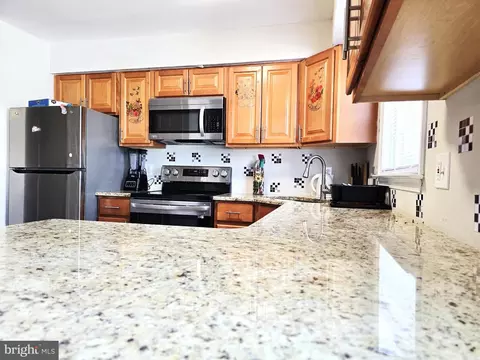3 Arnold Pl, Newark, DE 19702 photo 3