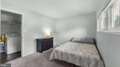 Bedroom - 54 Kenmar Dr, Newark, DE 19713 photo 2 of 3