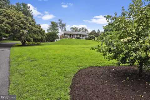 713 Old Wilmington Rd, Hockessin, DE 19707