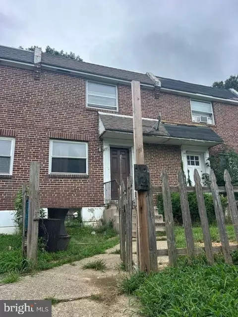 121 Madison Dr, Newark, DE 19711 photo 1
