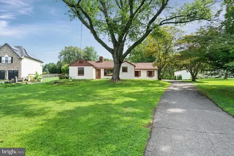 1257 Old Wilmington Rd, Hockessin, DE 19707