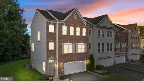 107 Persimmon Pl, Bear, DE 19701