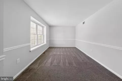 Entry Way - 3 Ross Ct, Newark, DE 19702 photo 6 of 6