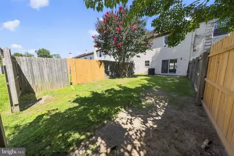 Exterior - 3 Ross Ct, Newark, DE 19702 photo 4 of 4