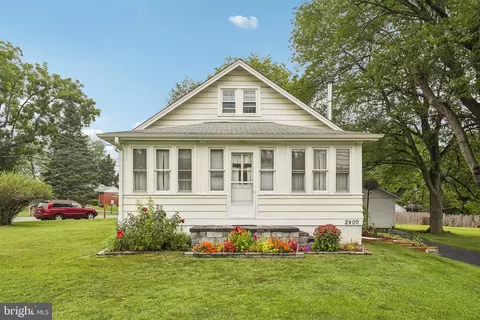 2409 Naamans Rd, Wilmington, DE 19810