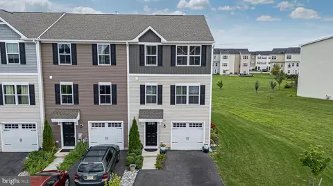 1049 Wickersham Way, Middletown, DE 19709