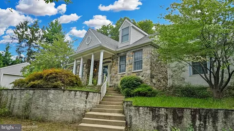 401 Edgemoor Rd, Wilmington, DE 19809