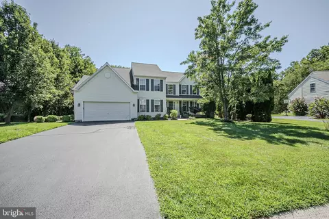 Exterior - 9 Whirlaway Dr, Bear, DE 19701 photo 3 of 11