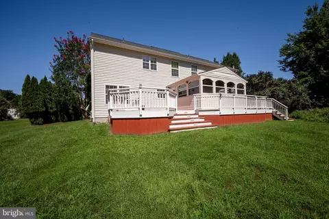 Exterior - 9 Whirlaway Dr, Bear, DE 19701 photo 10 of 11
