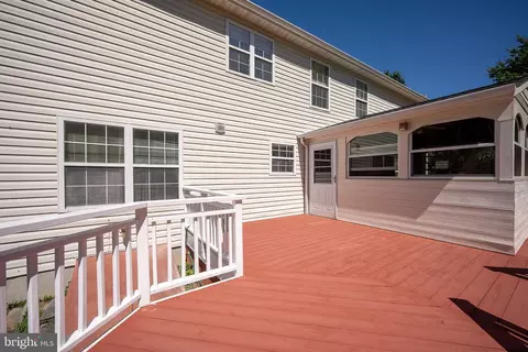 Exterior - 9 Whirlaway Dr, Bear, DE 19701 photo 8 of 11