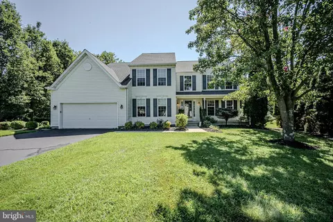 Exterior - 9 Whirlaway Dr, Bear, DE 19701 photo 2 of 11