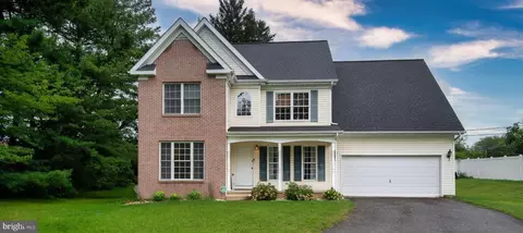 2419 Larkwood, Wilmington, DE 19810