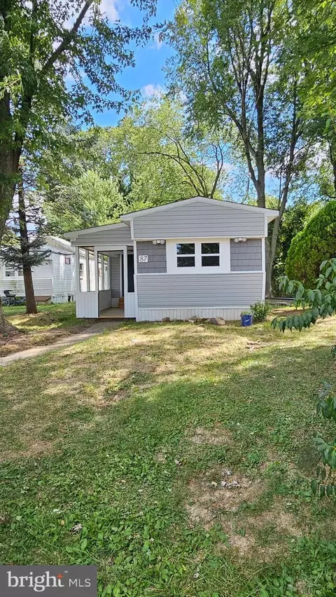 87 Eighth St #87, New Castle, DE 19720