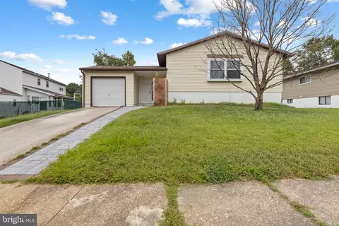 3 E Regal Blvd, Newark, DE 19713
