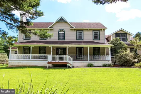 123 Lums Pond Rd, Bear, DE 19701