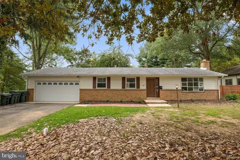 201 Winslow Rd, Newark, DE 19711