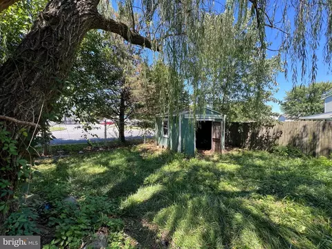 Exterior - 104 Channing Dr, Bear, DE 19701 photo 4 of 5