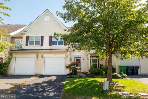 76 Springfield Cir, Middletown, DE 19709