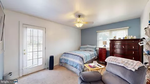 Bedroom - 126 Boyer Dr, Newark, DE 19702 photo 5 of 10