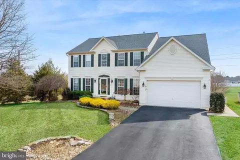 Exterior - 617 Corbit Dr, Middletown, DE 19709 photo 2 of 7