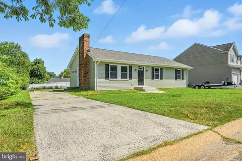 607 12 Hazeldell Ave, New Castle, DE 19720