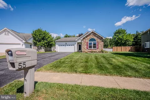 55 Charles, New Castle, DE 19720