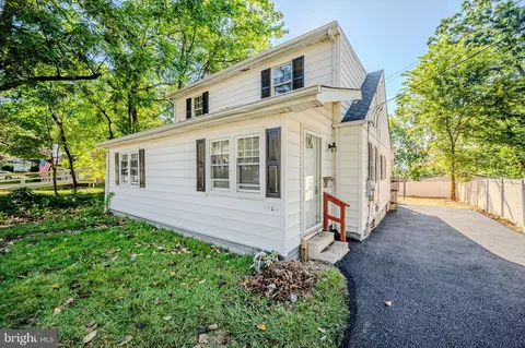 1904 Garfield Ave, Wilmington, DE 19809