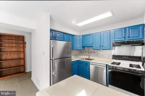 20 Patrick Henry Ct, Newark, DE 19711 photo 6