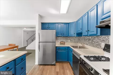 20 Patrick Henry Ct, Newark, DE 19711 photo 8