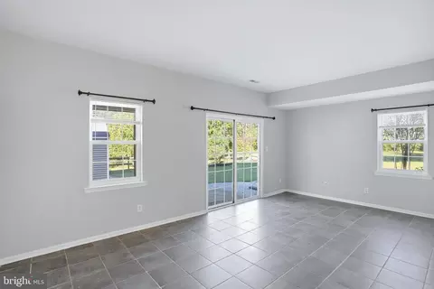 Living - 220 Camerton Ln, Townsend, DE 19734 photo 1 of 6