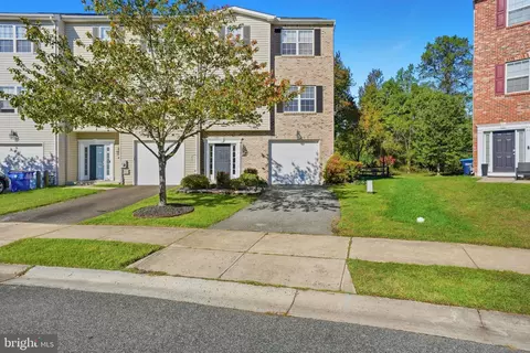 Exterior - 220 Camerton Ln, Townsend, DE 19734 photo 1 of 2