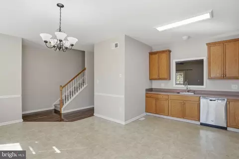 Entry Way - 220 Camerton Ln, Townsend, DE 19734 photo 7 of 11