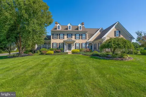 209 Sammons Pond Dr, Middletown, DE 19709