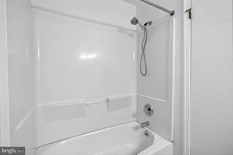 Bath - 685 Corsica Ave, Bear, DE 19701 photo 2 of 2